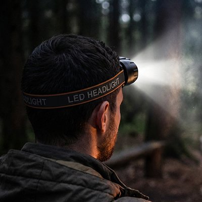 Lampes frontale un allié pour randonner la nuit