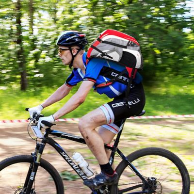 Petit sac a dos homme VTT